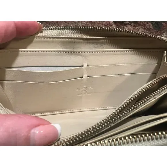 LOUIS VUITTON $1200 Vintage Vernis Zippy Wallet W/Box & Ribbon - Picture 13 of 15